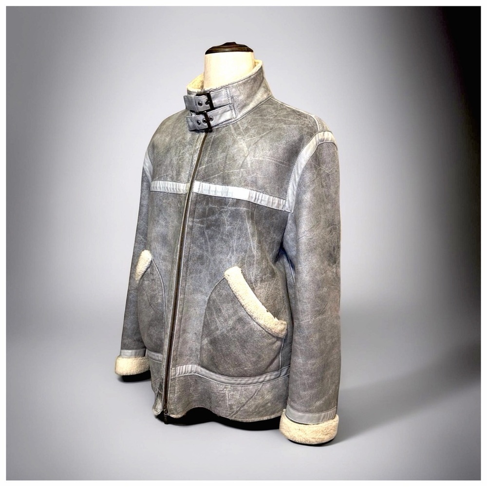 Versace Jeans Couture Distressed Shearling Jacket – Gray | Vintage Luxury - Picture 4 of 16
